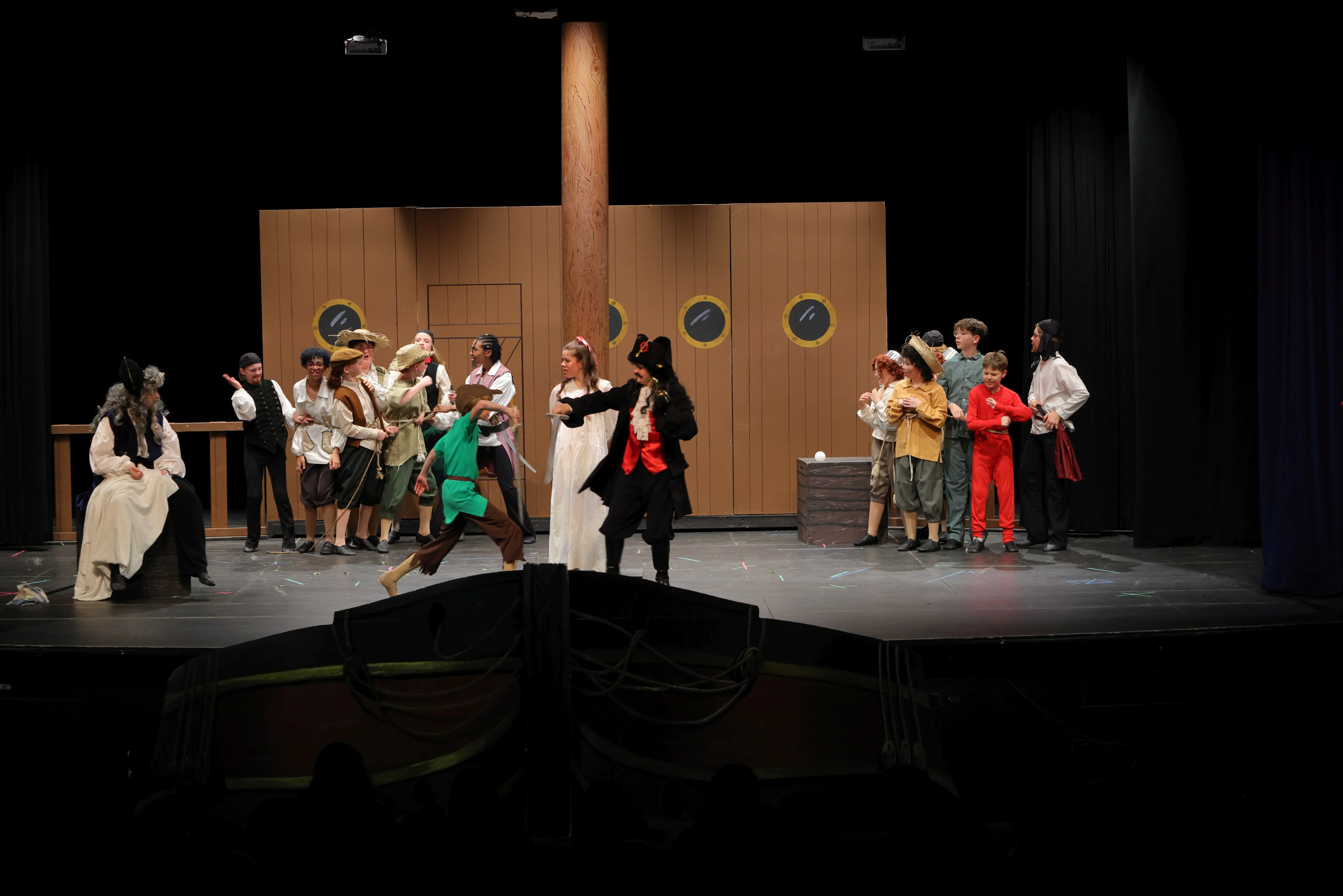 GB - Peter Pan production photo